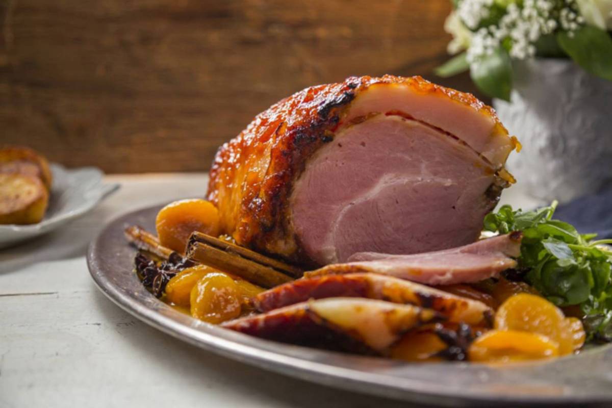 Karkówka w morelowo – sezamowej glazurze