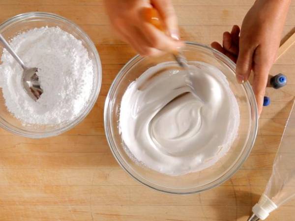 Lukier do pierniczków - jak zrobić