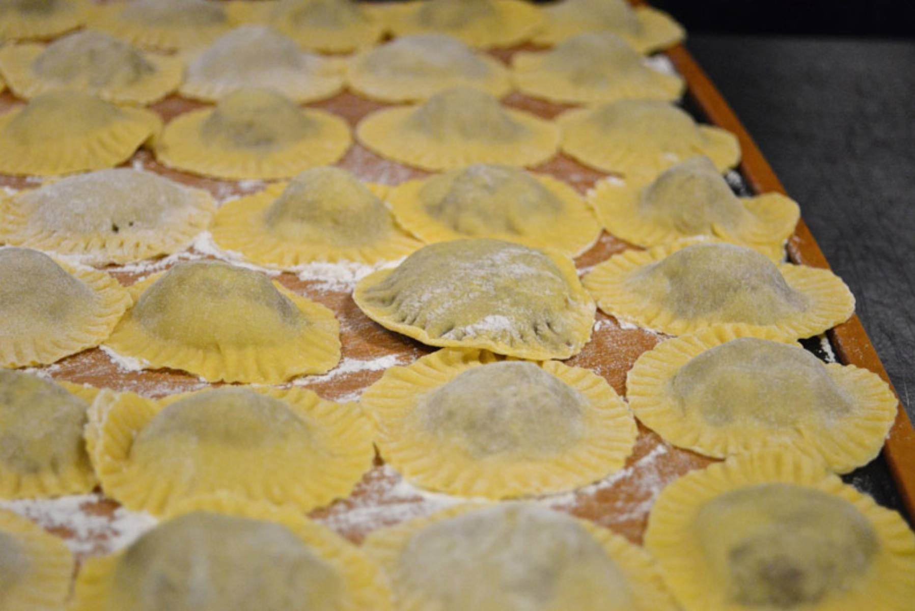 Toskanskie-cappellacci-z-nadzieniem-z-dzika-1