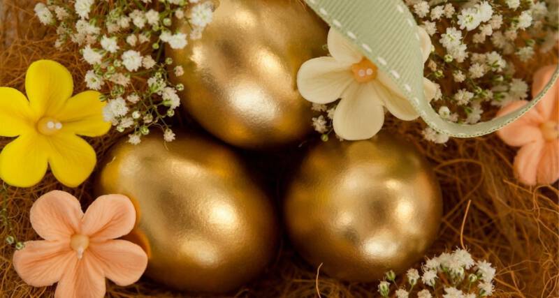 Ciekawe pomysły na pisanki wielkanocne – Brokatowy przepych Ciekawe pomysły na pisanki wielkanocne – Brokatowy przepych