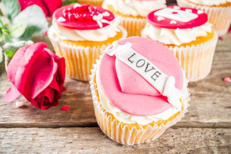 Prezent DIY dla chłopaka na Walentynki - Słodkości Prezent DIY dla chłopaka na Walentynki - Słodkości