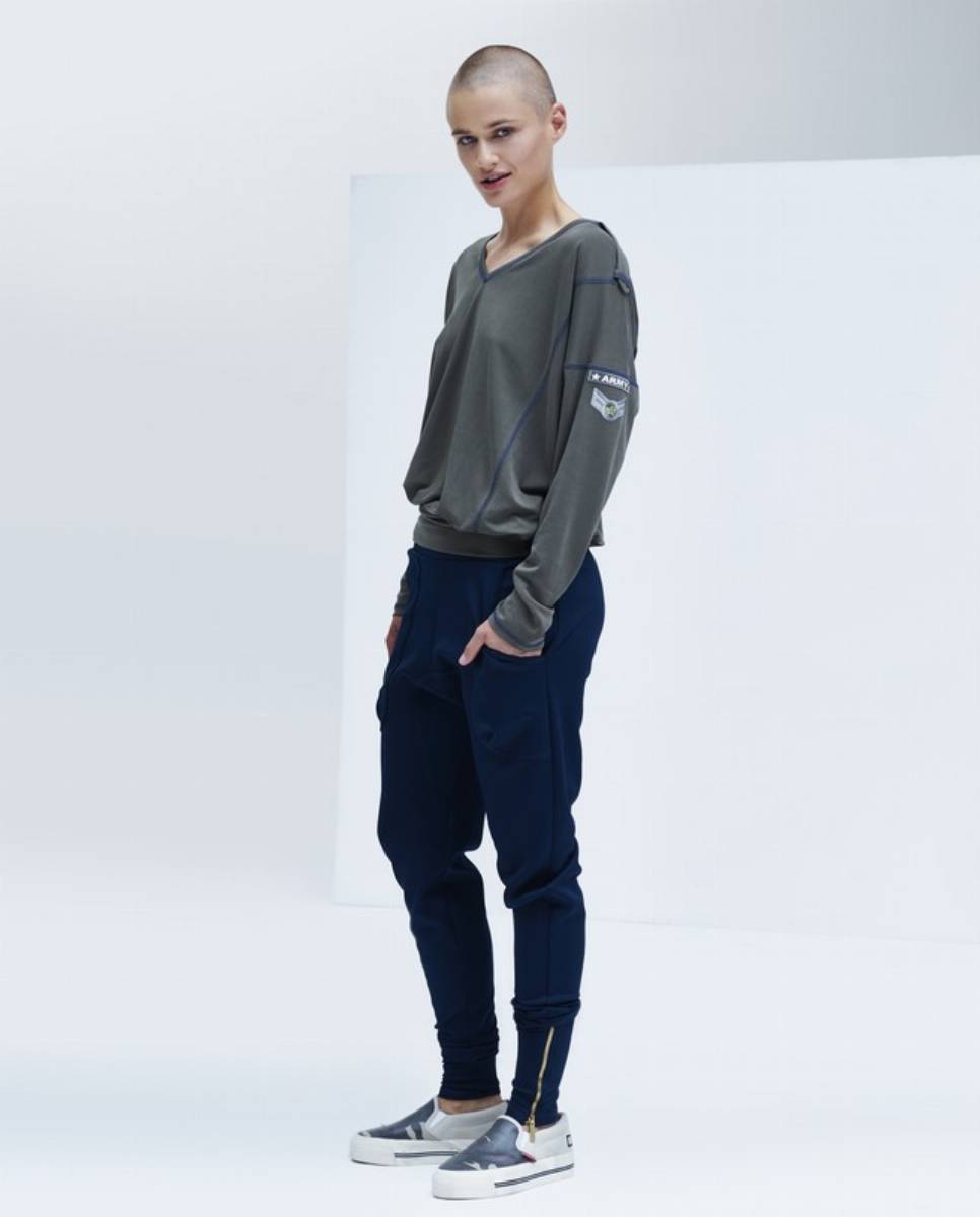 BLACK BUTTERFLIES ARMY_EVA MINGE dla FEMESTAGE (13)