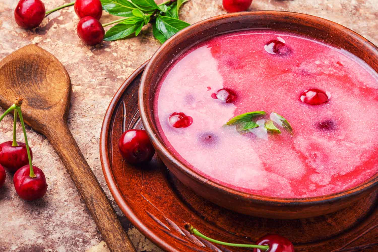 zupa-z-wiśniami-na-chłodno.jpg