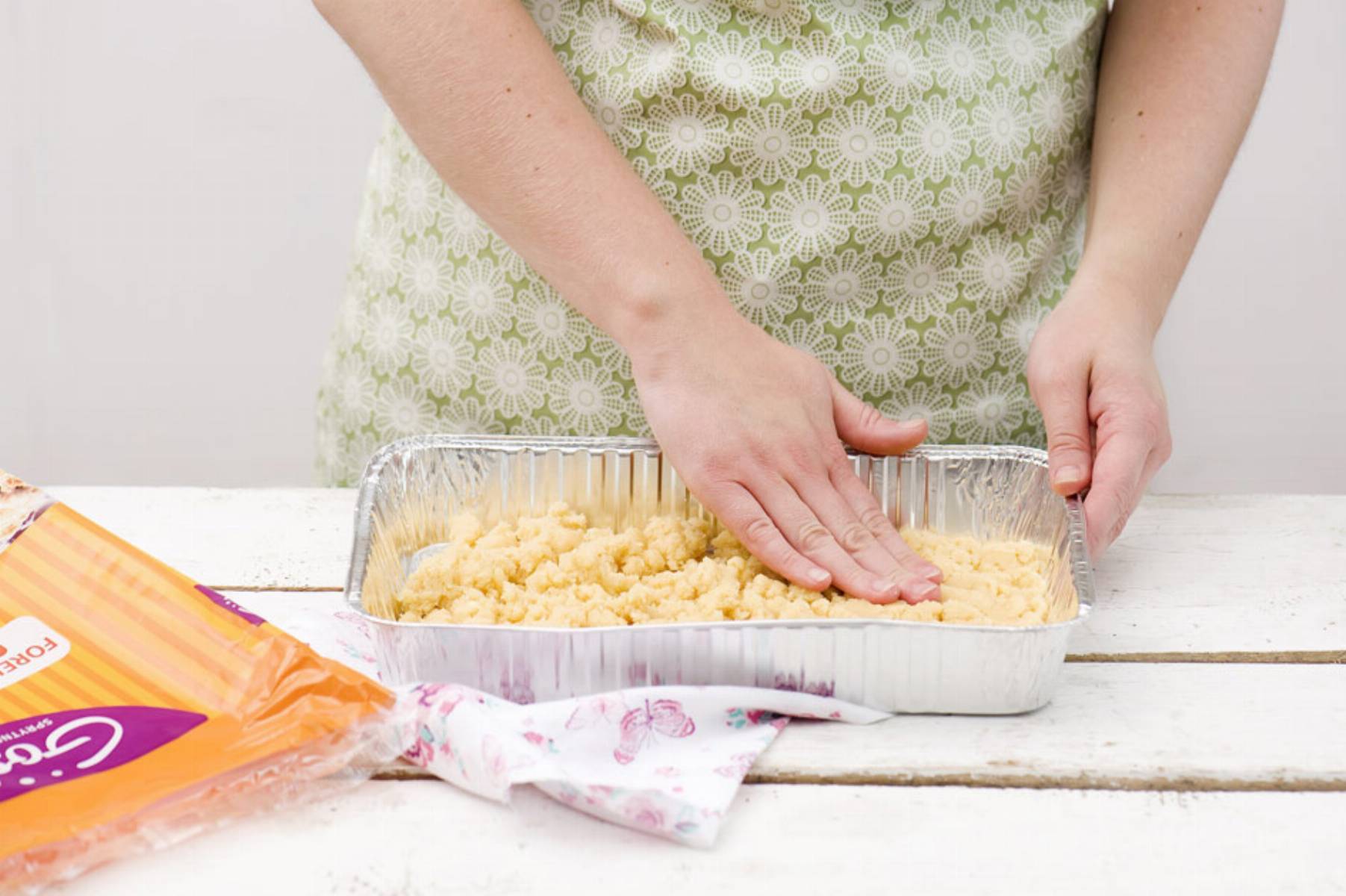 Ciasto z malinami i bezą o smaku kokosa KROK_1