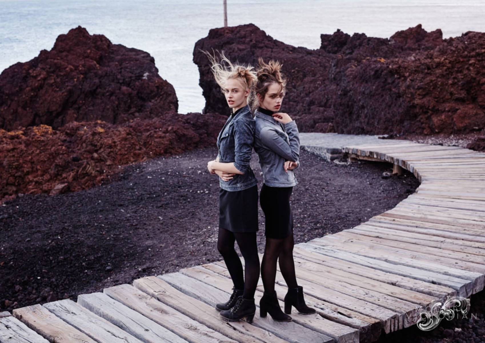 sinsay-na-sezon-jesien-zima-2016-2017-modern-victorian-2