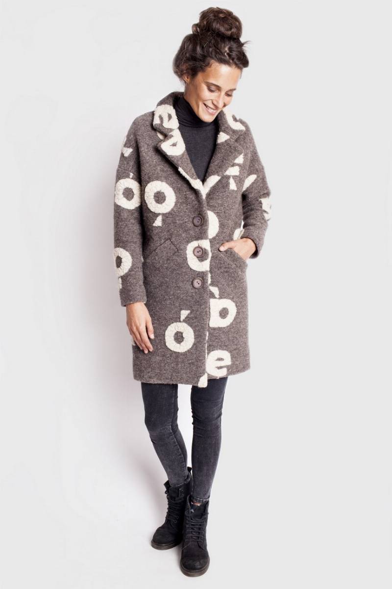 cieple-bluzy-i-plaszcze-na-jesien-w-kolekcji-pan-tu-nie-stal-5