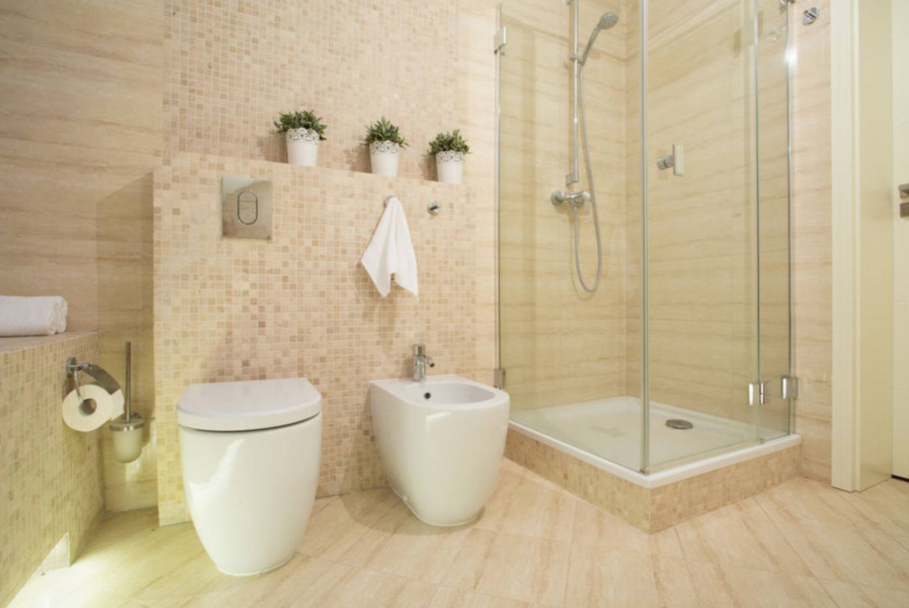 jak-dopasowac-kabine-prysznicowa-do-wielkosci-lazienki-1