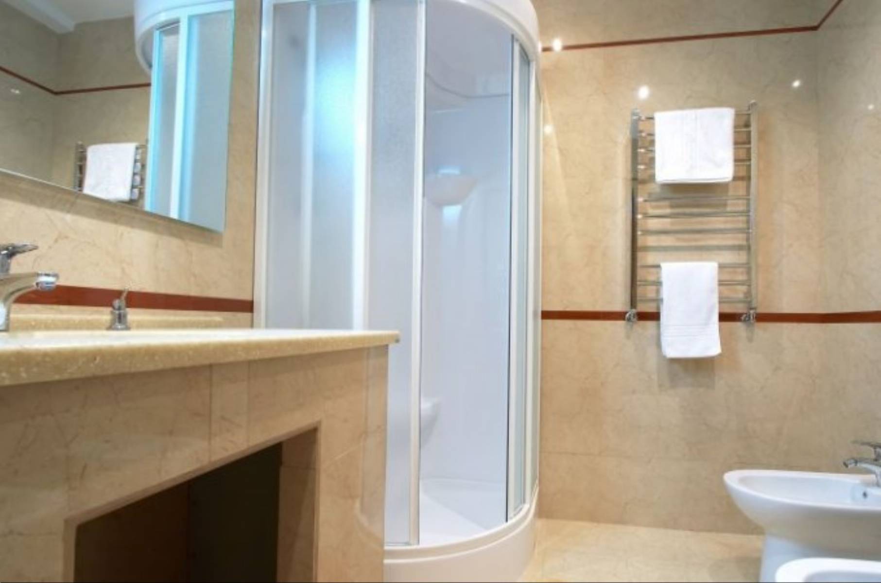 jak-dopasowac-kabine-prysznicowa-do-wielkosci-lazienki-3