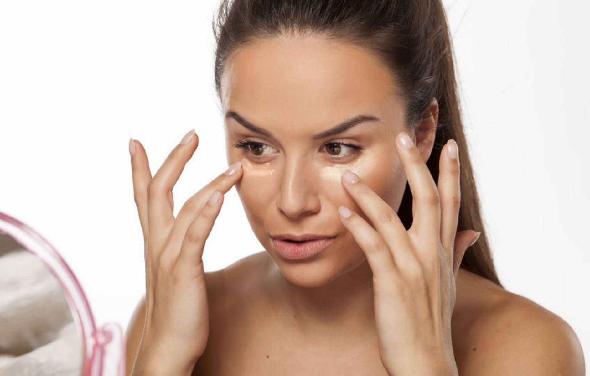 kosmetyczne-must-have-czyli-5-postawowych-kosmetykow-do-dziennego-makijazu-2