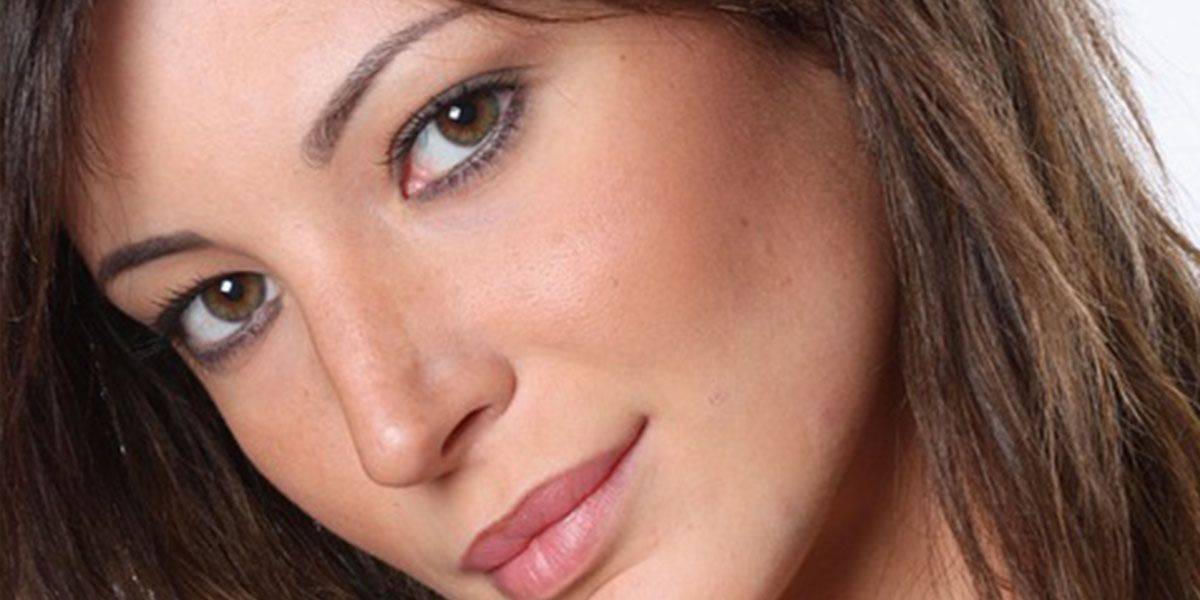 Efekt przyciemniania włosów metodami domowymi na ciemnym brązie