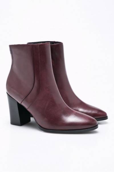 Skórzane burgundowe botki na słupku - Caprice