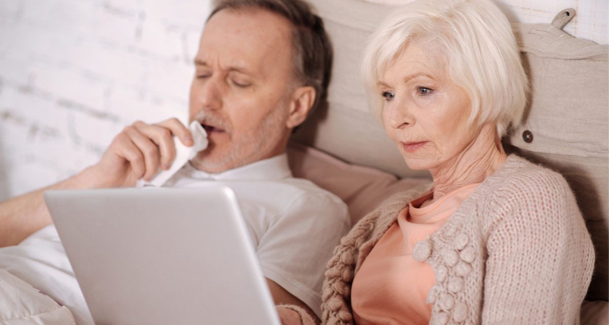 seniorzy i problem z kaszlem