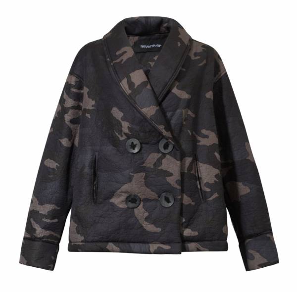 Moro dla rewolucjonistek - ubranie