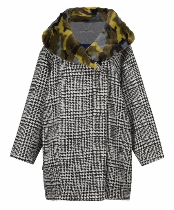 Moro dla rewolucjonistek - płaszcz