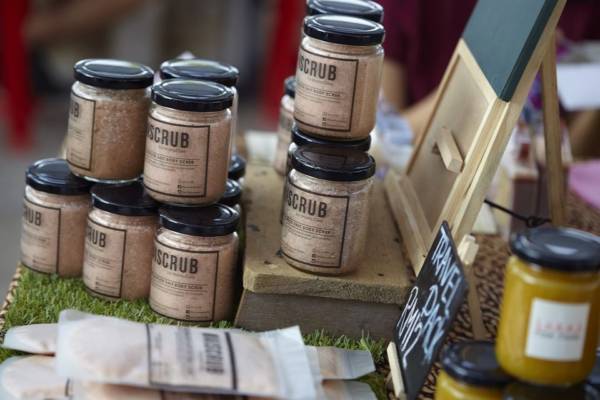 Jak się pozbyć zaskórników? 