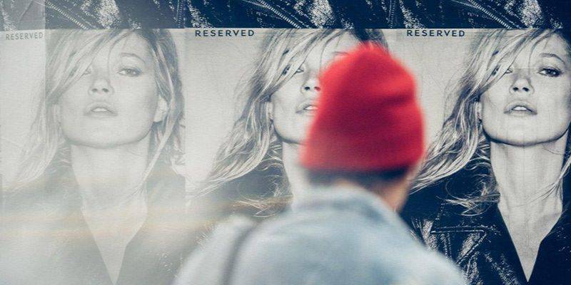 reserved billbord kate moss