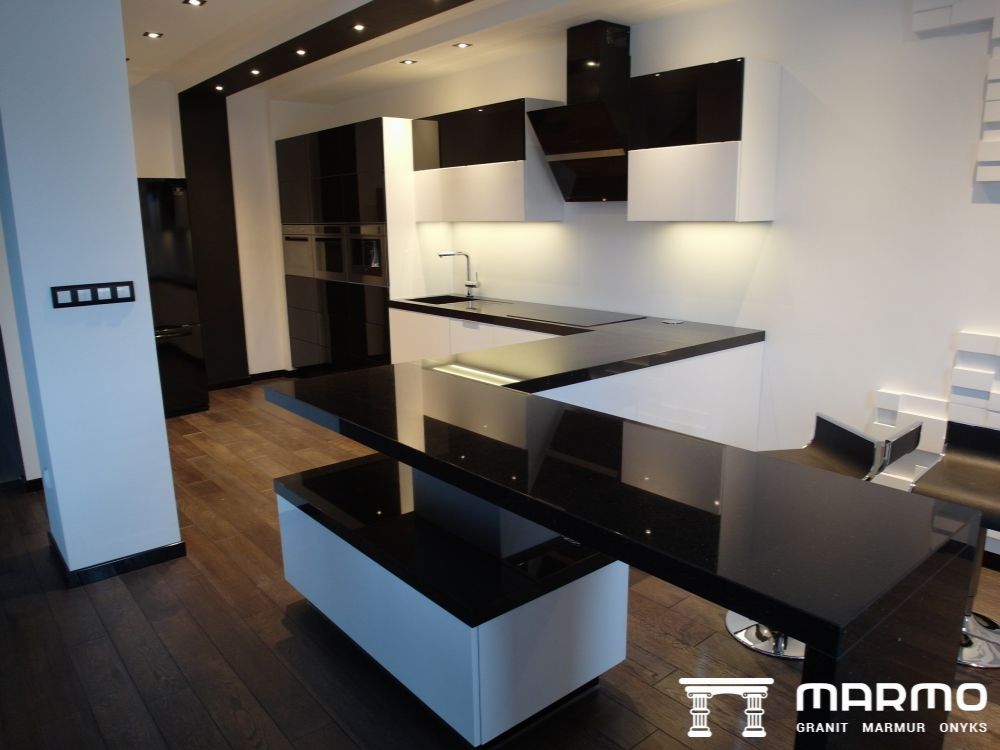 czarny Kamień na blat kuchenny