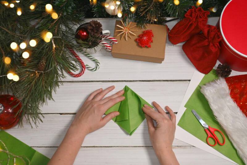 choinka z papieru - wykonanie