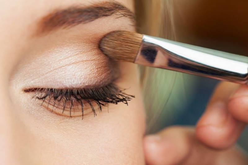 Jak podkreślić piękno rzęs