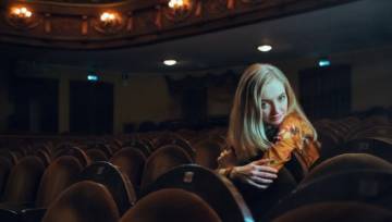 Jak się ubrać do teatru, opery, filharmonii?