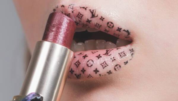Makijaż na walentynki. Make-up z serduszkami