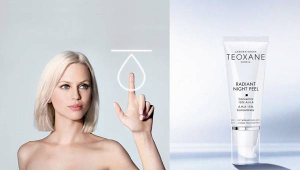 Terapia odnawiająca skórę: Teoxane, Radiant Night Peel (15% AHA)