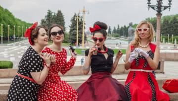 Spódnica w groszki – hit na wiosnę i lato 2018