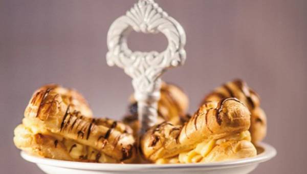 Era eklera – upiecz błyskawiczne ciastko z marką Delecta!