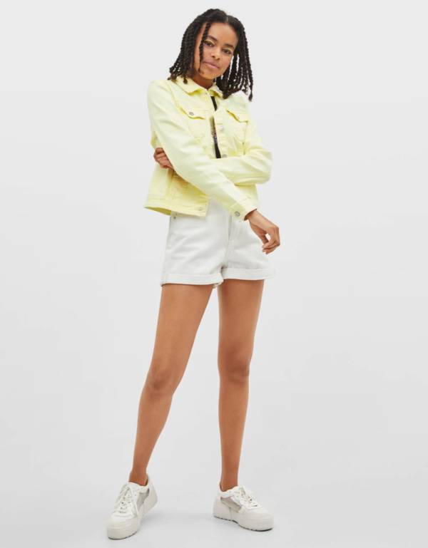 kolorowe dżinsowe kurtki