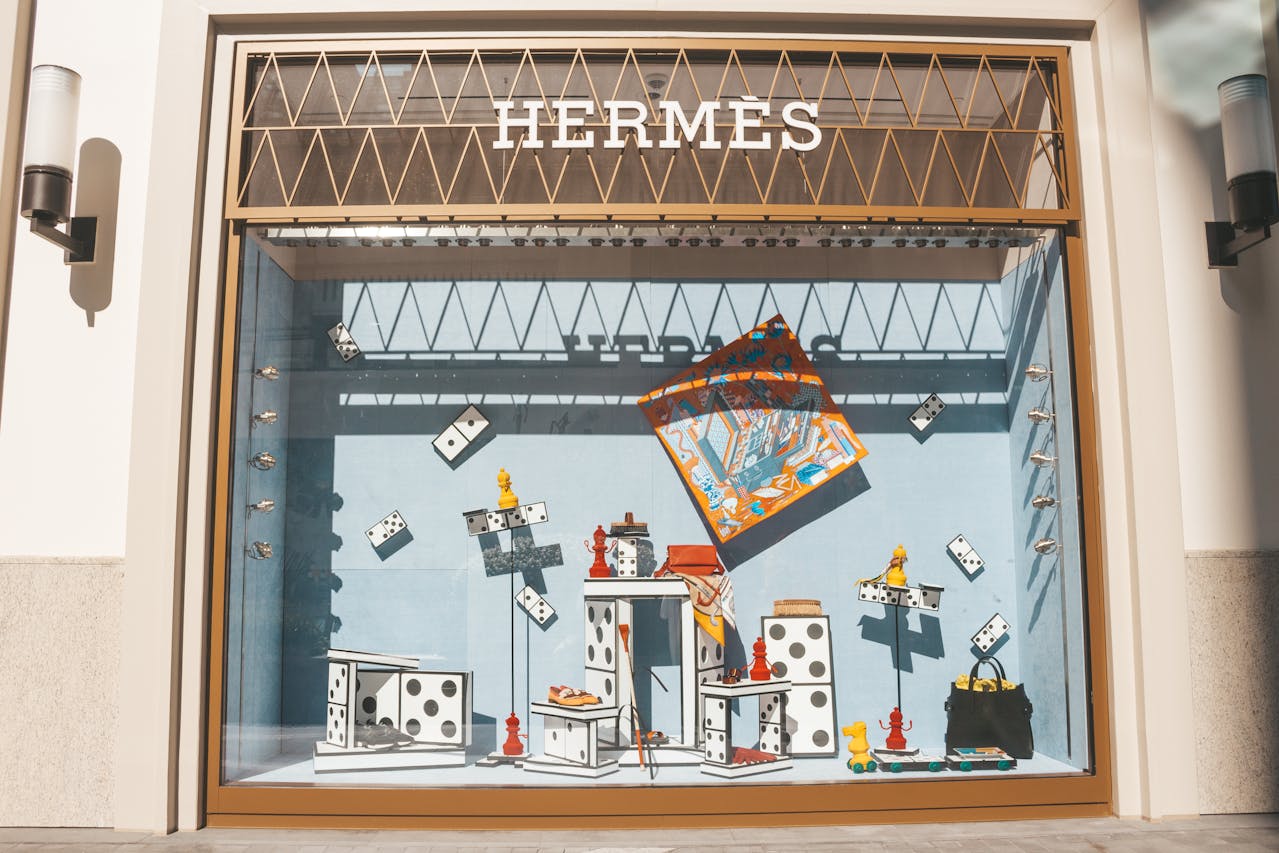 hrmes dom mody