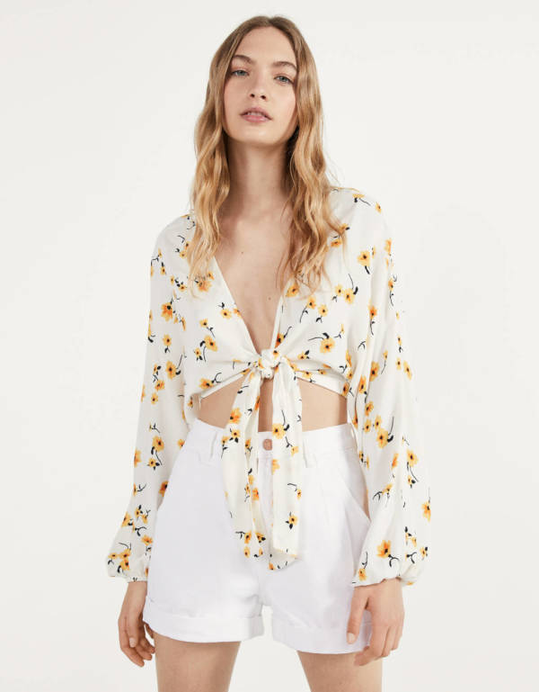 Ubrania z roślinnym printem