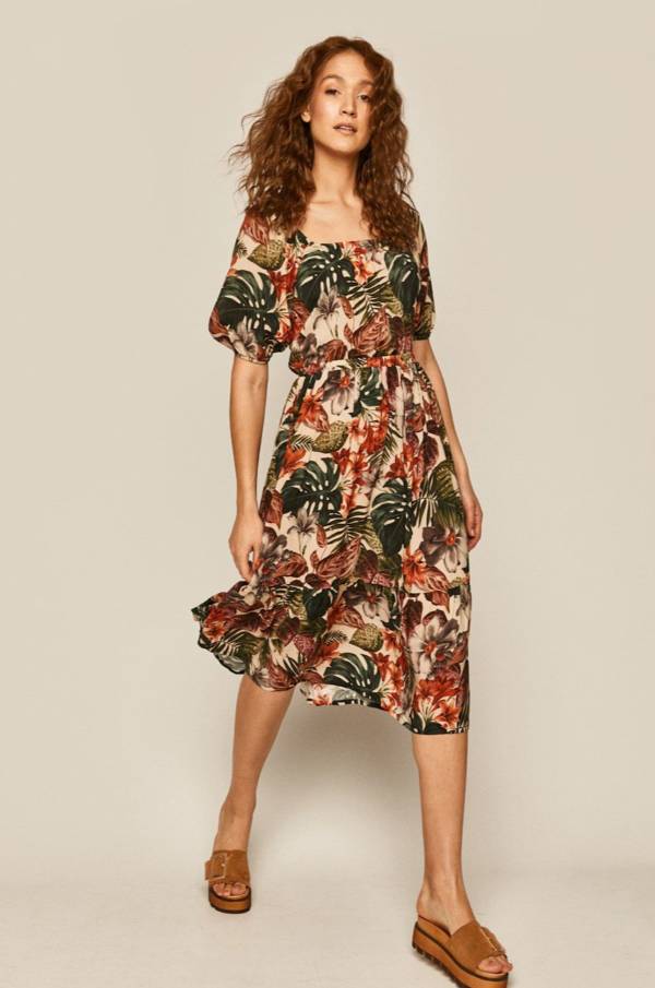 Ubrania z roślinnym printem