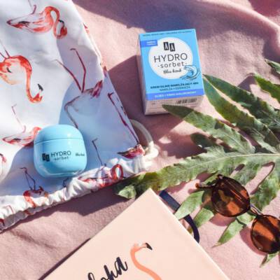 beglossy tropical island