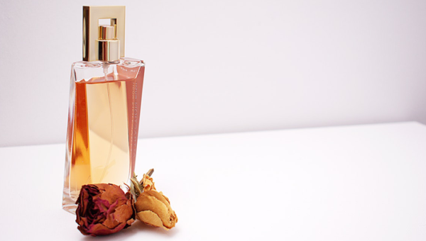 Czy warto kupować zamienniki perfum?