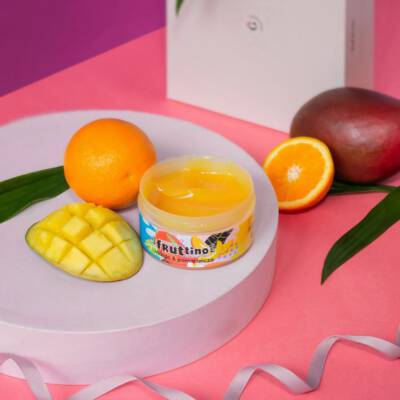 beglossy fruit and flower