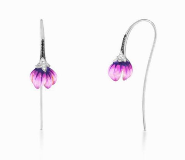 biżuteria z kwiatami