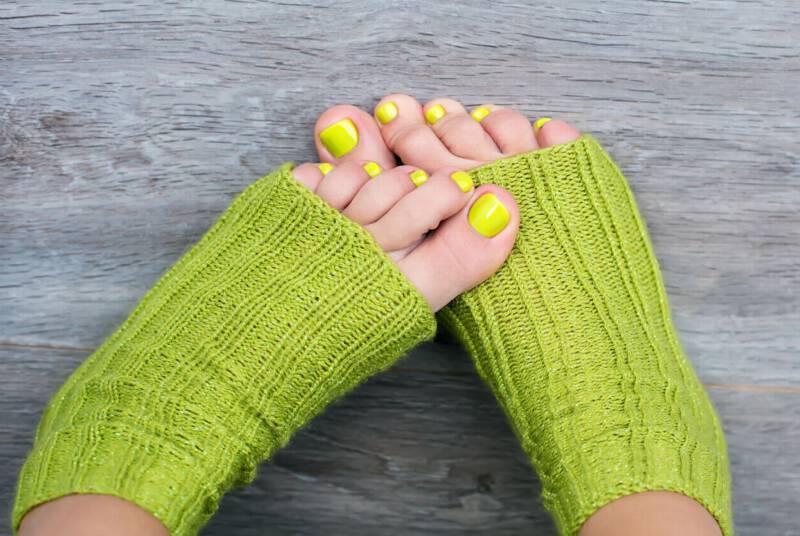 pistacjowy manicure