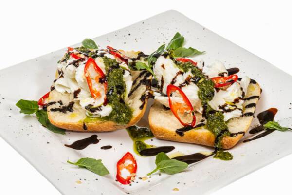 Pomysły na pyszne śniadanie z dodatkiem różnych serów Pomysły na pyszne śniadanie z dodatkiem różnych serów