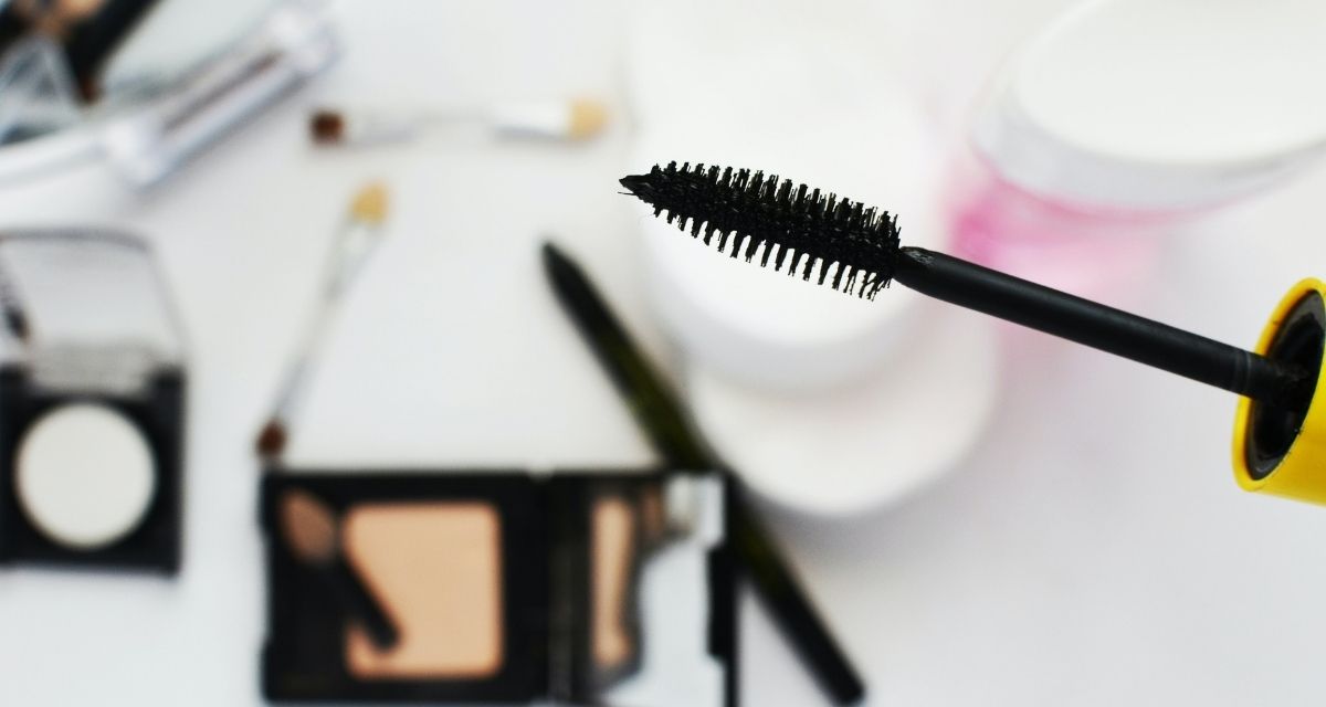 tusz do rzęs Jak malować rzęsy?