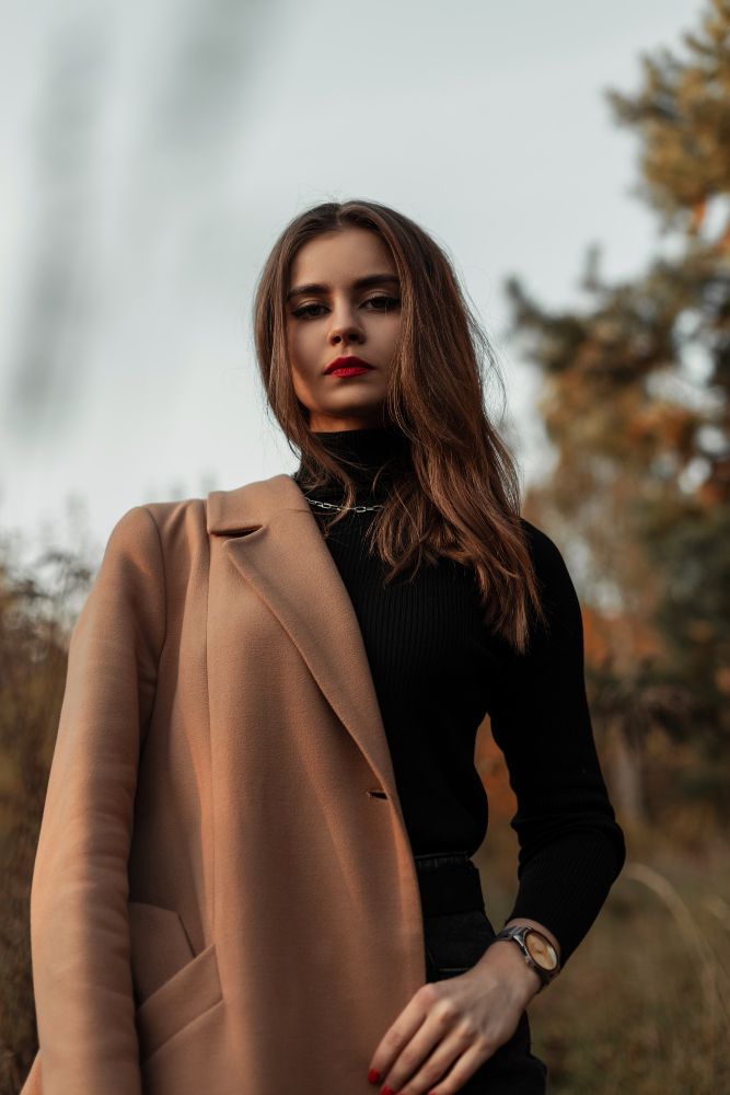Sweter zimowy - Garderoba kapsułowa na jesień