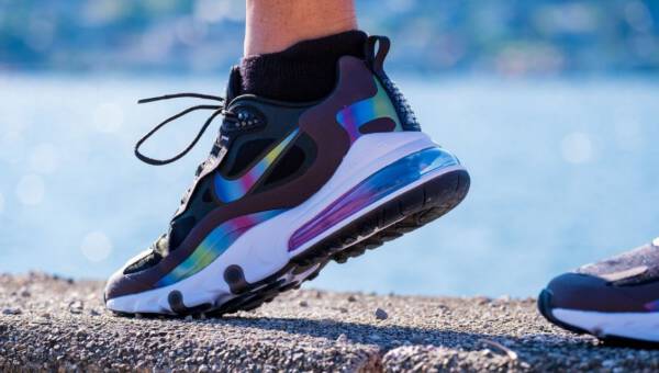 Co to sneakersy?