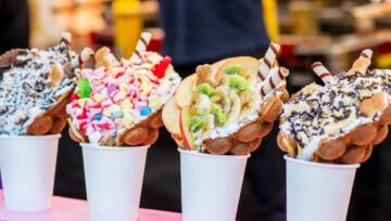 Bubble Waffle, czyli gofry bąbelkowe – zaskocz swoich bliskich pyszną przekąską!