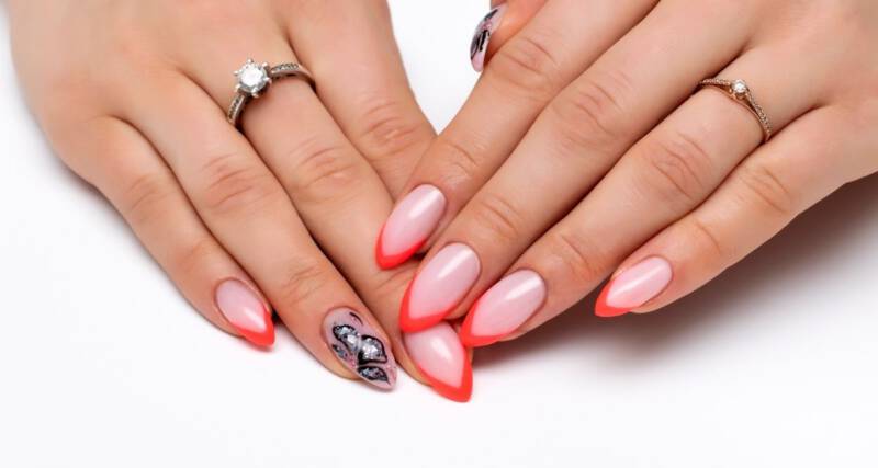 kolorowy french manicure