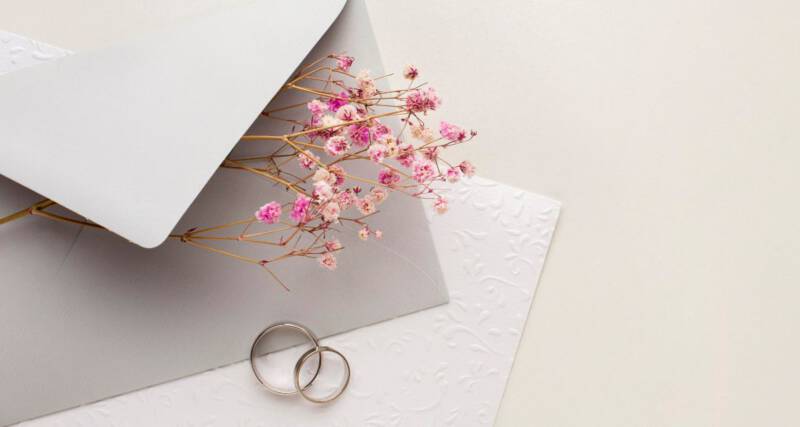 Ile dać w kopercie na wesele 2022