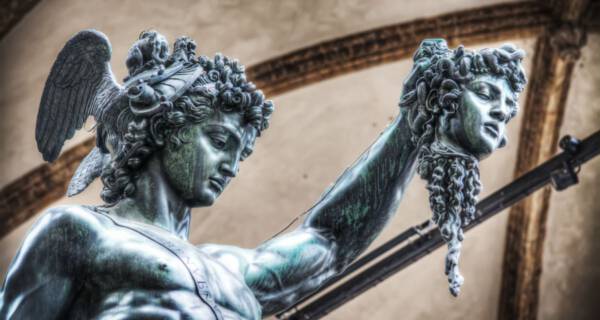 Znaczenie tatuażu z Meduzą FP