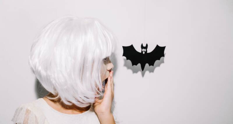 Dekoracja z papieru na Halloween DIY