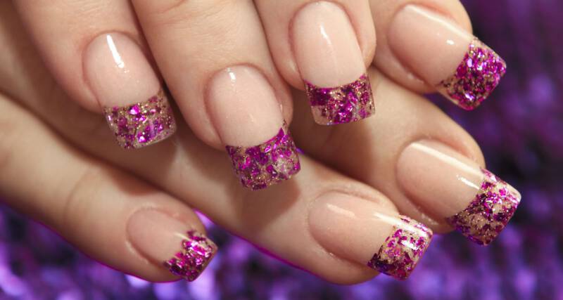 Glitter french manicure