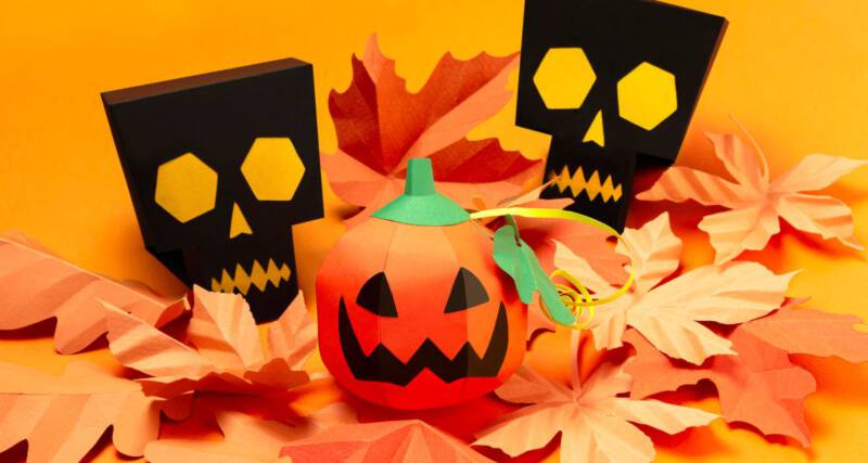 Papierowa dynia na Halloween