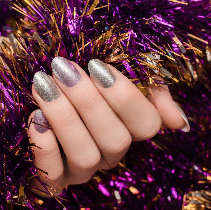 Zimowe paznokcie 2022