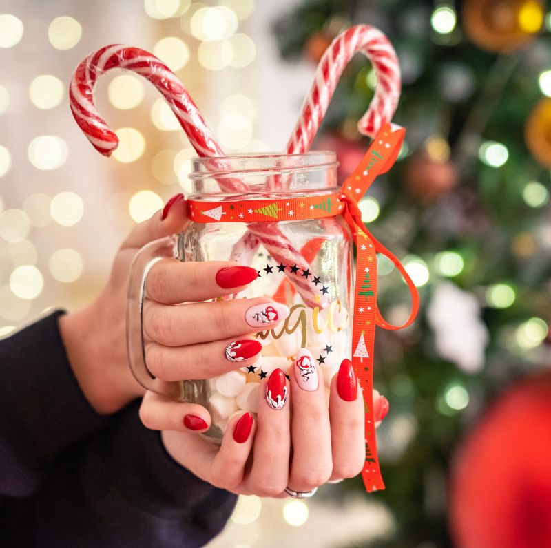 Zimowe paznokcie 2022